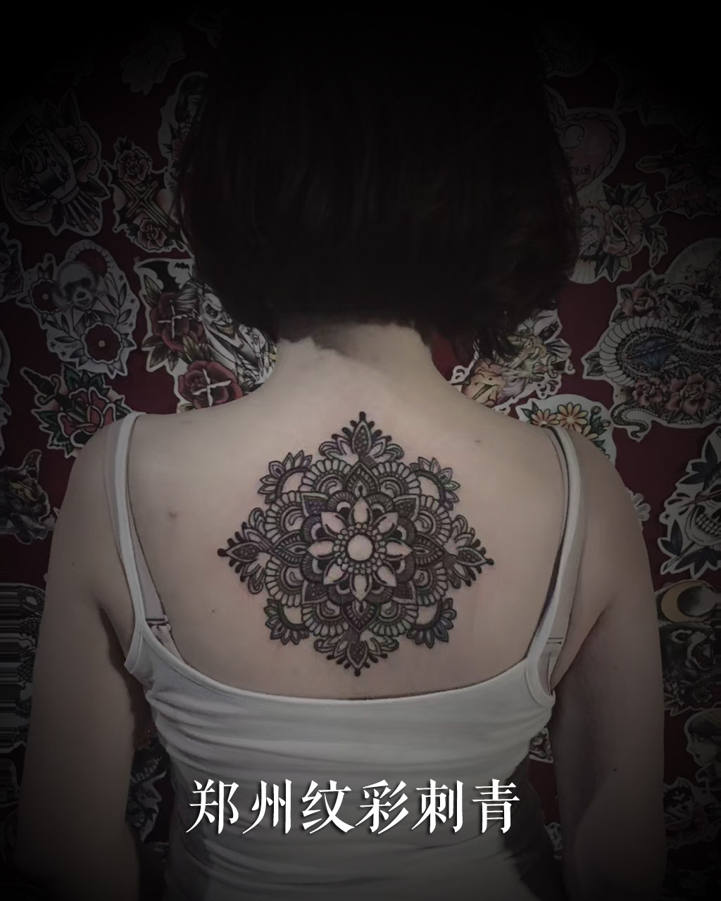郑州纹彩刺青,后背梵花纹身图案